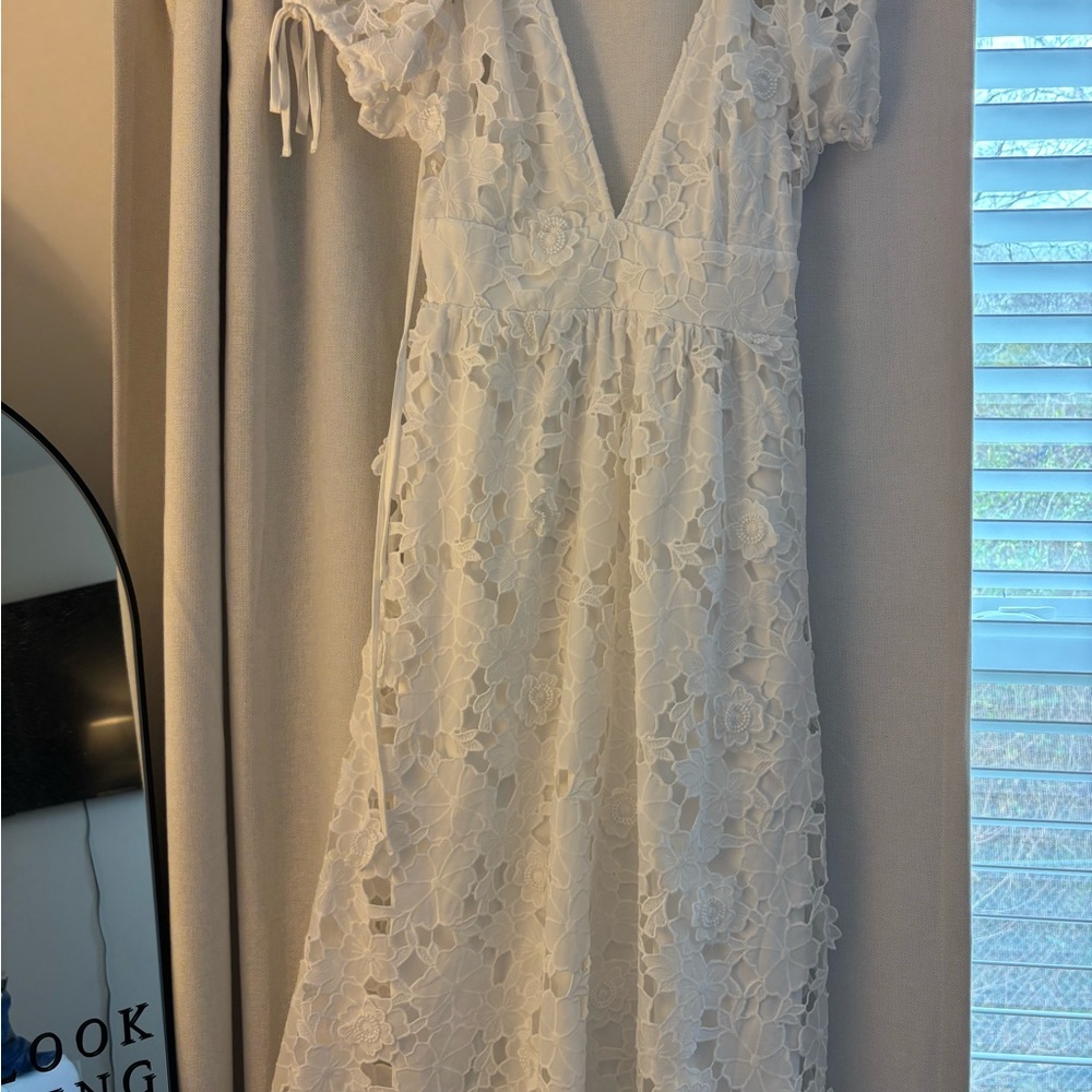Lulu's White Floral Lace Wedding Dress